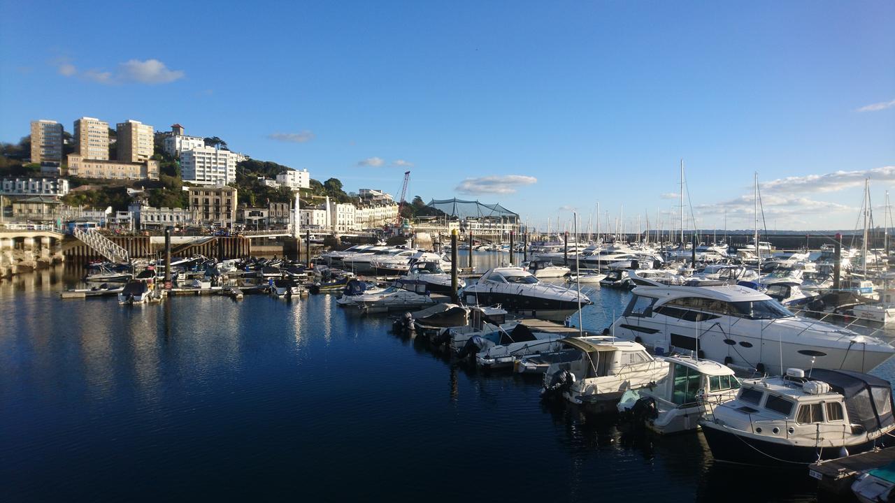 Heathcliff House B&B Exclusively For Adults Free Large Carpark Torquay Exterior photo