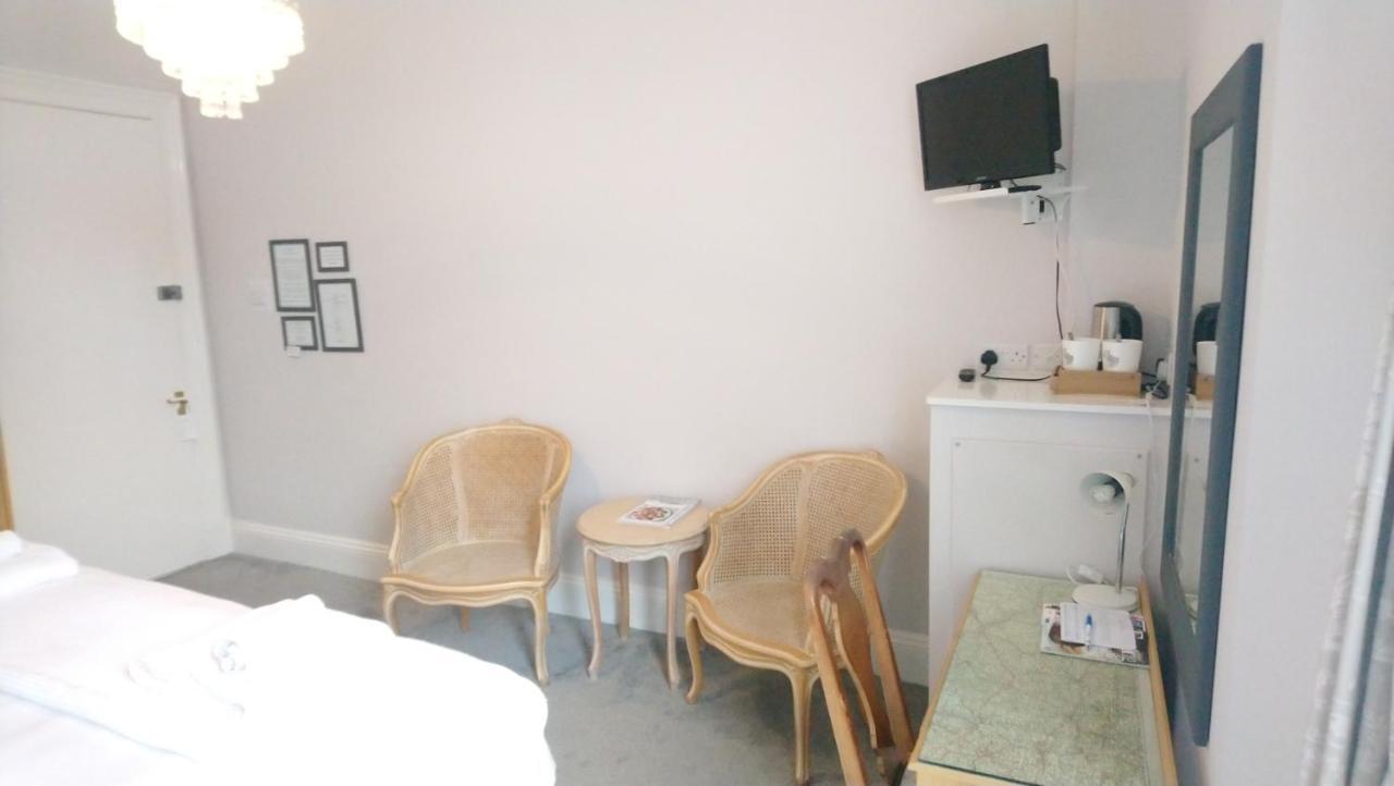 Heathcliff House B&B Exclusively For Adults Free Large Carpark Torquay Exterior photo